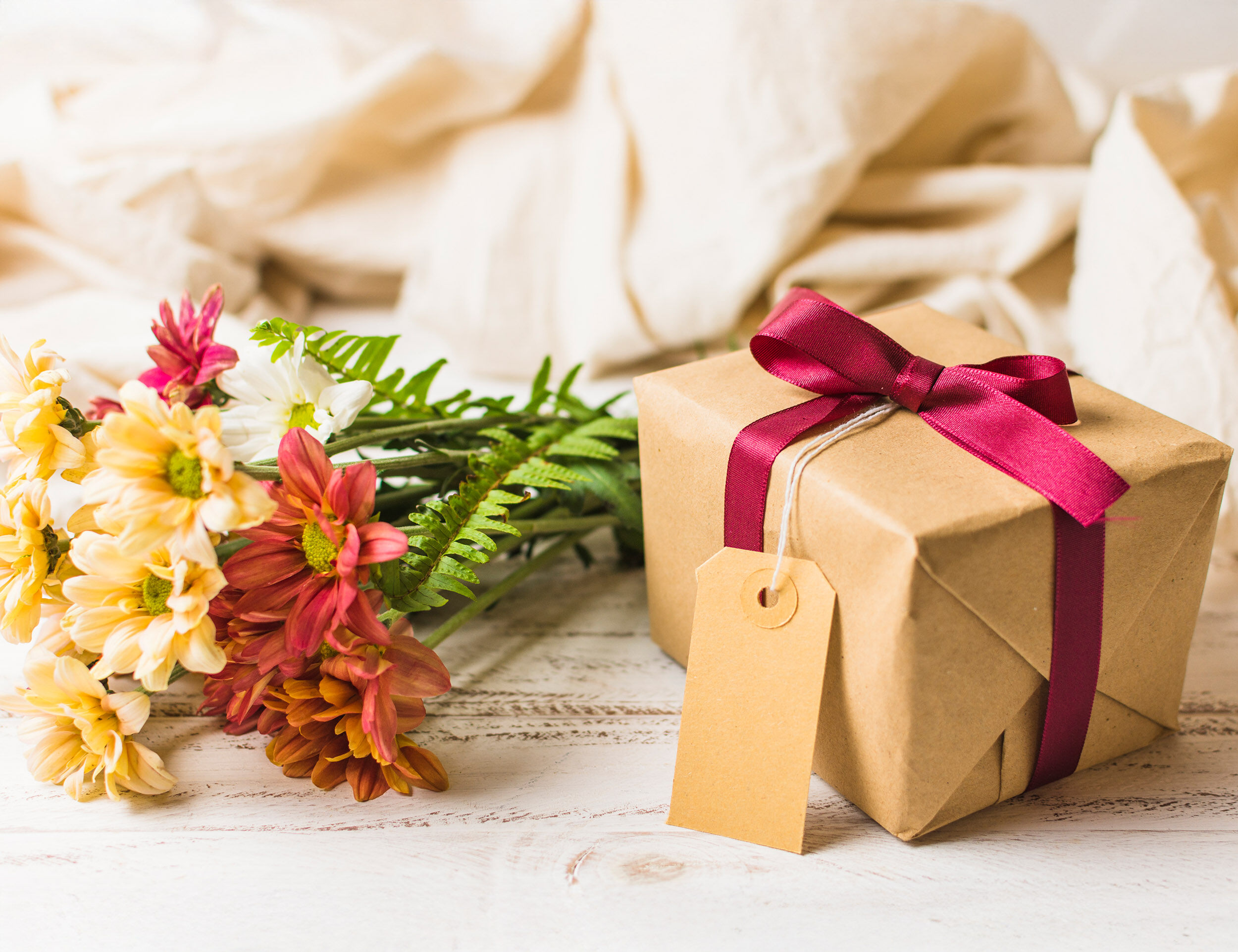 Unique Gifts box with flowers 